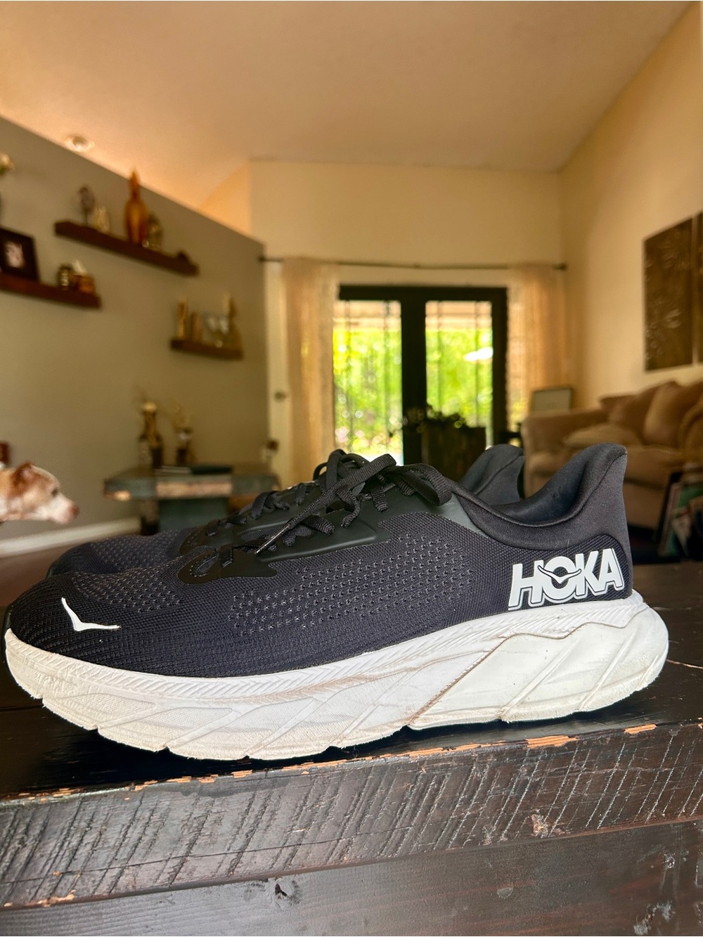 Hoka Men's Black and White Athletic Running Shoe men’s 11 D - Picture 4 of 16